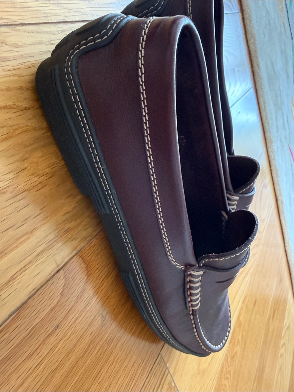 Tod's Dark Brown reddish Leather Penny Loafers with Contrast Stitching - Picture 4 of 9